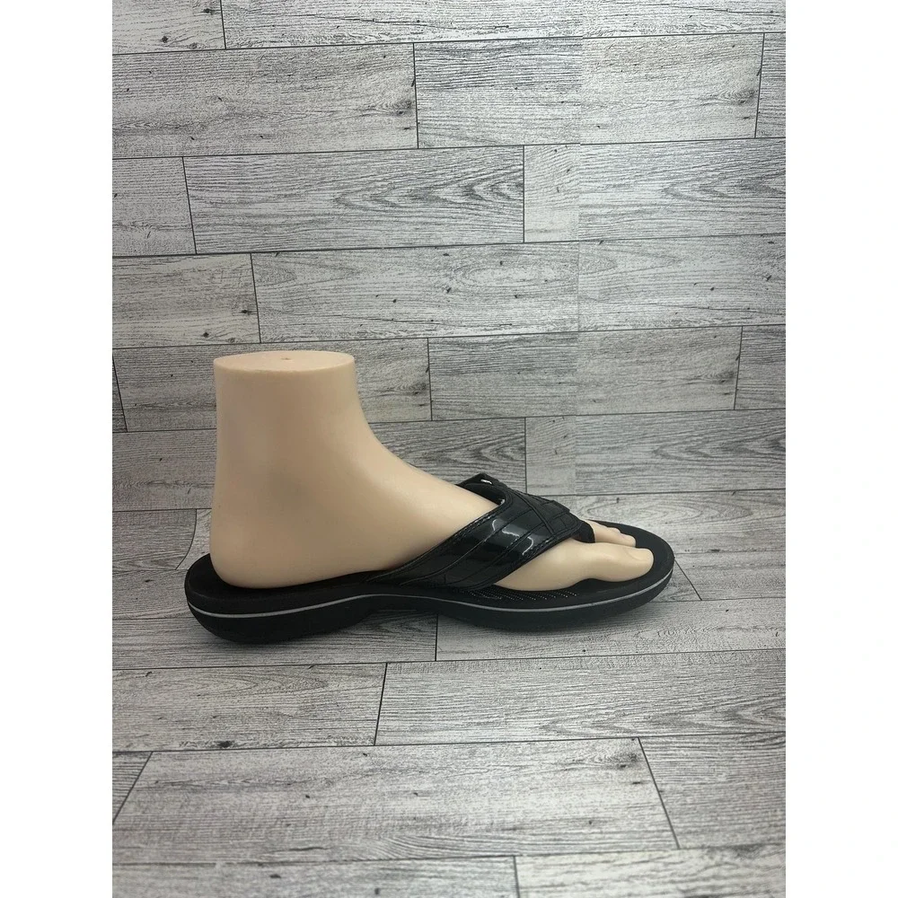 Clarks Cloudsteppers Arla Gracie Sandals Womens Size 8 Comfort‎ Flip Flop Shoes